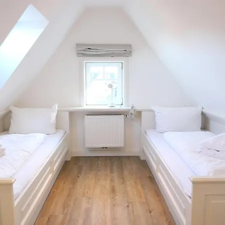 Nordhedig 9, Dg Apartment